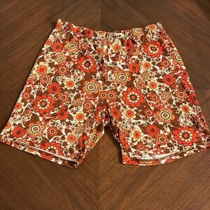 SHEIN as L retro biker shorts